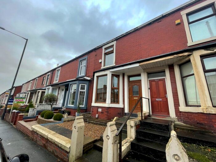 3 Bedroom Terraced House To Rent In Dill Hall Lane, Church, Accrington, BB5