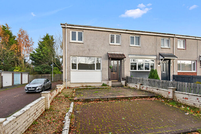3 Bedroom End Of Terrace House To Rent In Pinwherry Place, Bothwell, G71