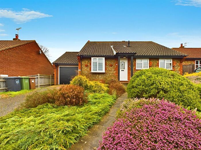 3 Bedroom Detached Bungalow For Sale In Ridgeway, Cromer, NR27