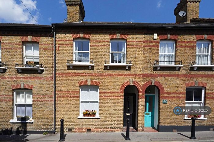 2 Bedroom Terraced House To Rent In Chancery Lane, Beckenham, BR3