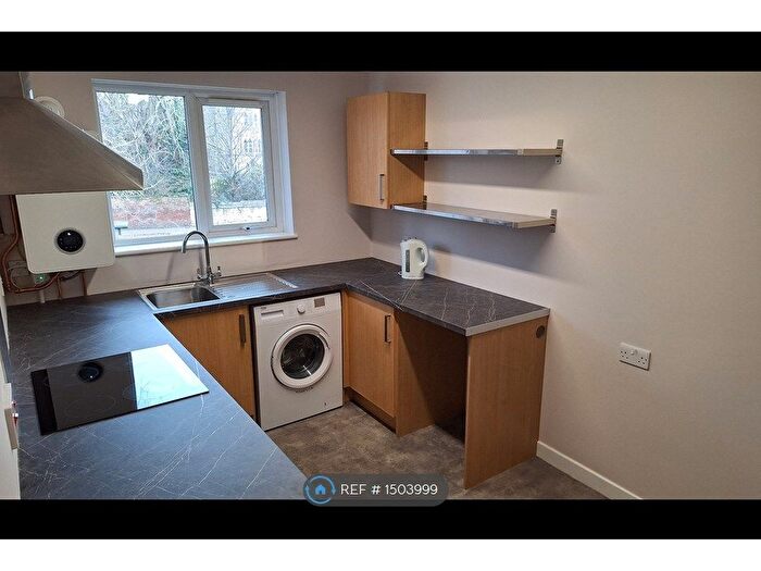 1 Bedroom Flat To Rent In Hereford Court, Cheltenham, GL50