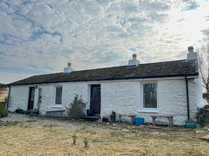 2 Bedroom Cottage For Sale In Half Of Lower Breakish, Broadford, IV42