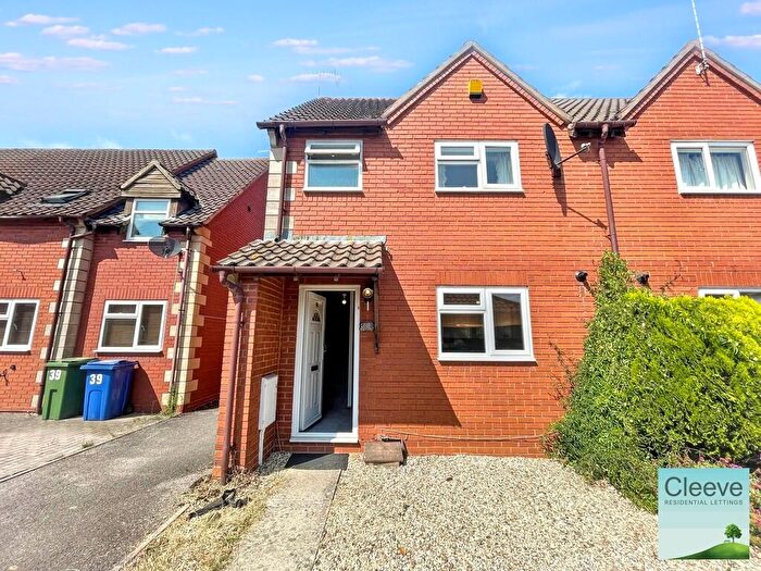3 Bedroom End Of Terrace House To Rent In The Highgrove, Bishops Cleeve, GL52