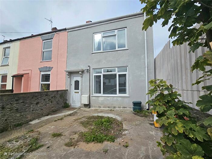 3 Bedroom End Of Terrace House To Rent In Upper Station Road, Staple Hill, Bristol, BS16