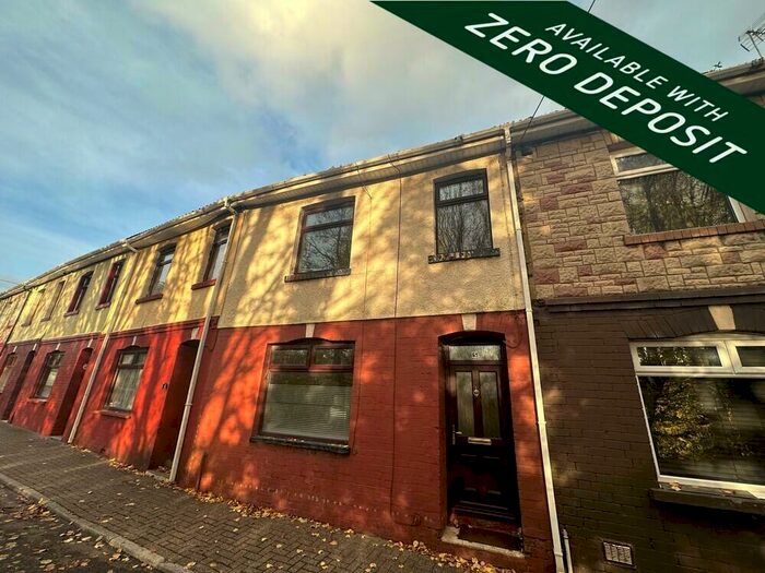 3 Bedroom Terraced House To Rent In Elwyn Street, Tonyrefail, Porth, CF39