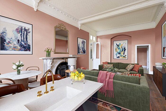 2 Bedroom Flat For Sale In Trinity Fields, Wandsworth Common, London, SW17