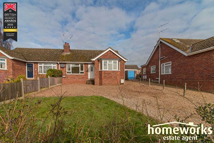 3 Bedroom Semi Detached Bungalow For Sale In St. Hilda Road, Dereham, NR19