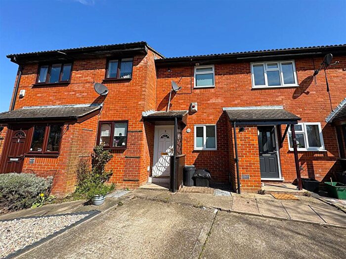 1 Bedroom Terraced House To Rent In Buttermere Road, Orpington, BR5