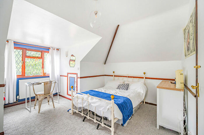 5 Bedroom Detached House For Sale In Guildford Road, Bisley, Woking, Surrey, GU24