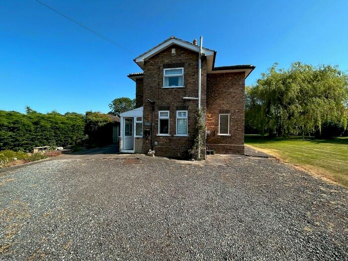 4 Bedroom Land For Sale In Rosewood Cottage, Main Road, Dunsby, PE10