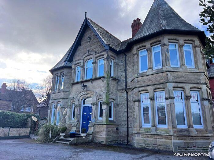 2 Bedroom Flat To Rent In Hilbre Road, West Kirby, Wirral, CH48