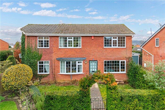 3 Bedroom Detached House For Sale In Throstle Nest Close, Otley, North Yorkshire, LS21