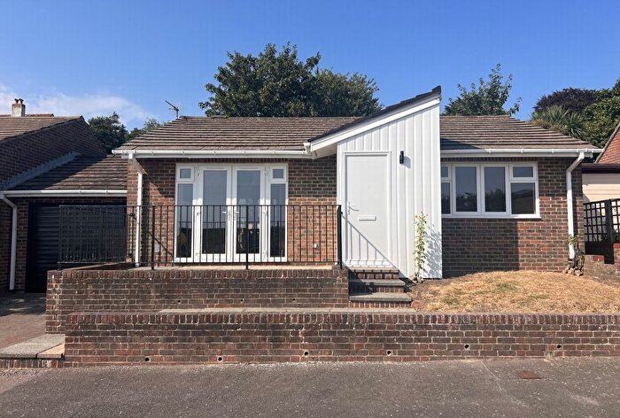 2 Bedroom Bungalow For Sale In Corunna Close, Hythe, CT21
