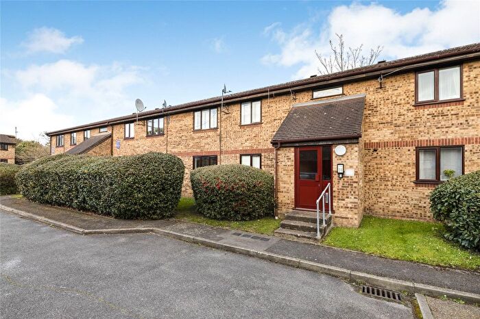 1 Bedroom Flat To Rent In Waverley Road, London, E17