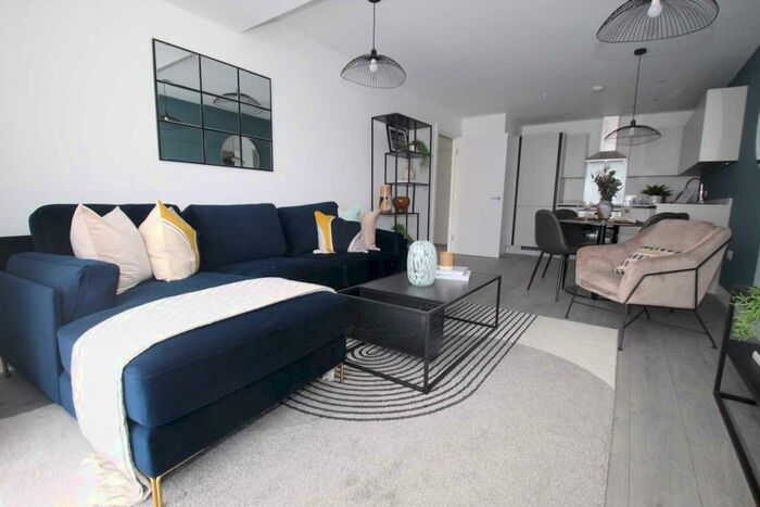 Studio To Rent In Madison Court, HP1