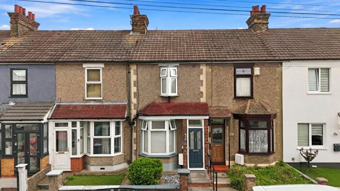 3 Bedroom Terraced House For Sale In Rectory Road, Grays, RM17