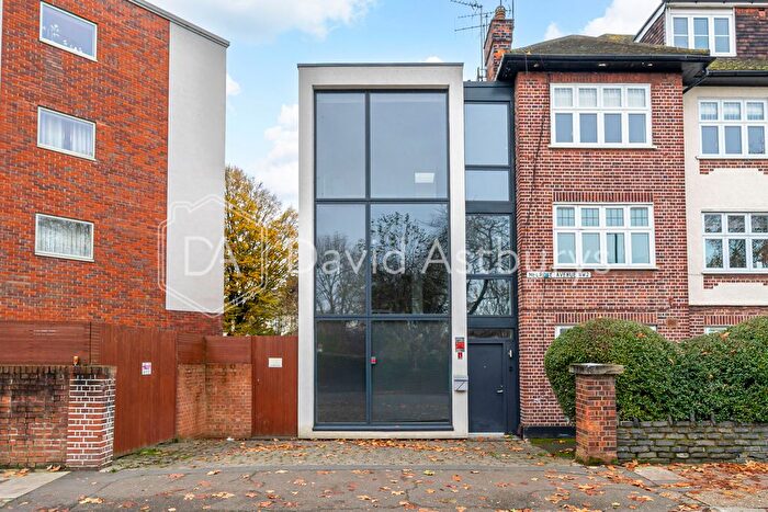 2 Bedroom Semi-Detached House To Rent In Melrose Avenue, Cricklewood, London, NW2