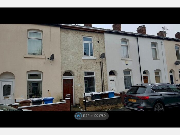 2 Bedroom Terraced House To Rent In New Herbert Street, Salford M6