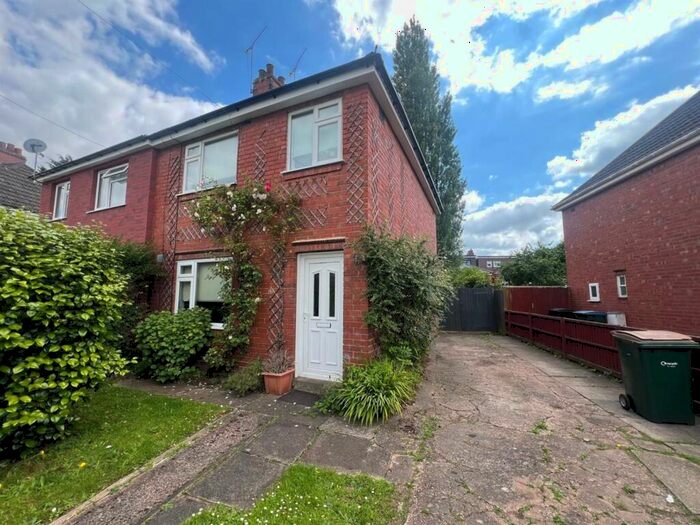 3 Bedroom Semi-Detached House To Rent In Walsall Street, Canley, Coventry, CV4