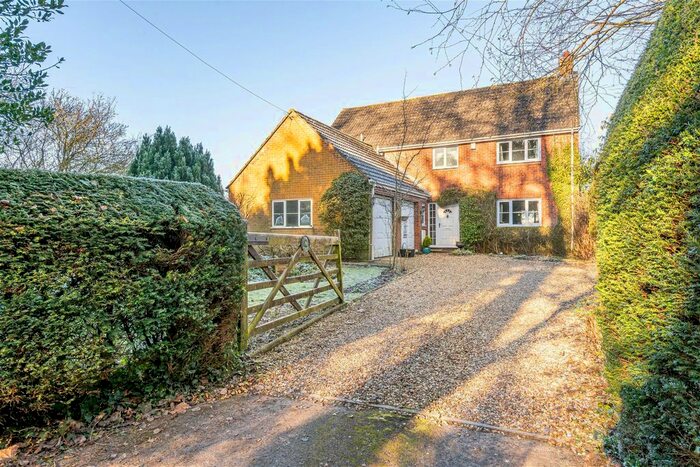 4 Bedroom Detached House For Sale In Church Road, Christian Malford, Chippenham, SN15