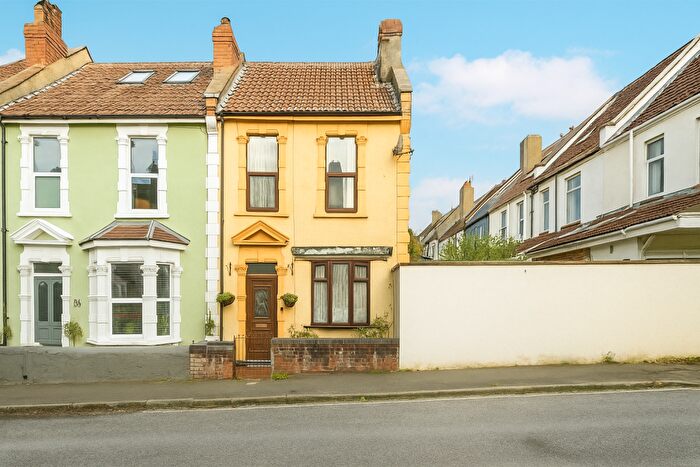 2 Bedroom End Of Terrace House For Sale In Agate Street, Bristol, Bristol, BS3