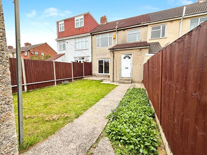 3 Bedroom Terraced House For Sale In Stoneleigh Crescent, Bristol, BS4