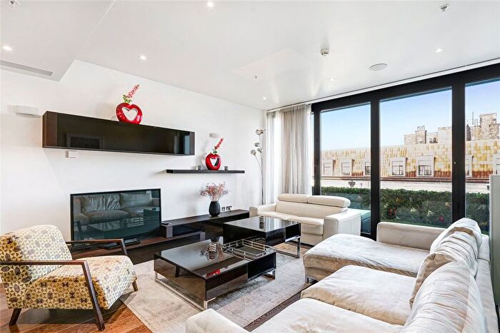 2 Bedroom Flat To Rent In Strand, The Strand, WC2R