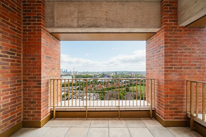 1 Bedroom Flat For Sale In Ilderton Road, London, SE15