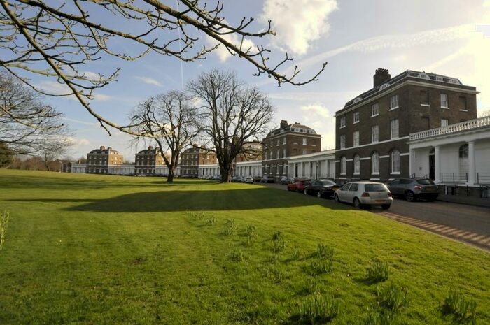 1 Bedroom Apartment To Rent In The Paragon, Blackheath, SE3