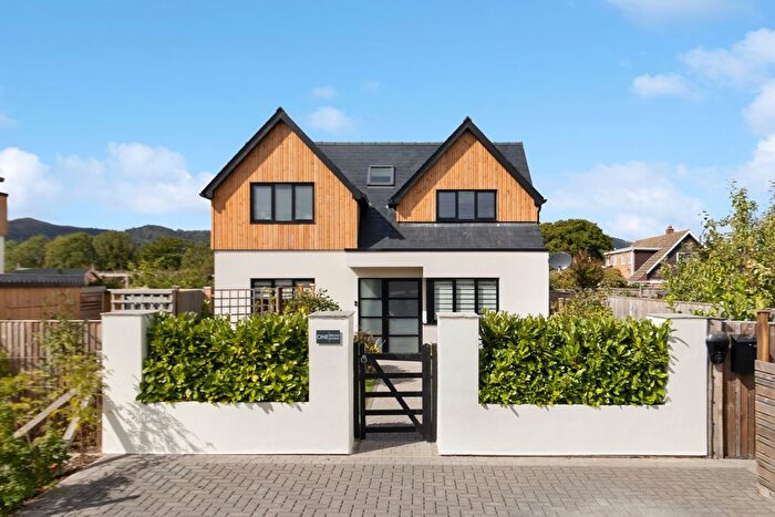 4 Bedroom Detached House For Sale In Gloucester Road, Welland, Malvern, Worcestershire, WR13