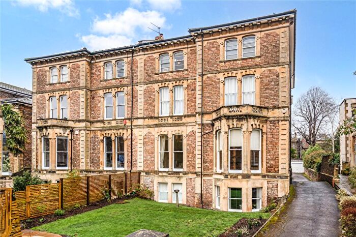 3 Bedroom Apartment To Rent In Apsley Road, Bristol, BS8