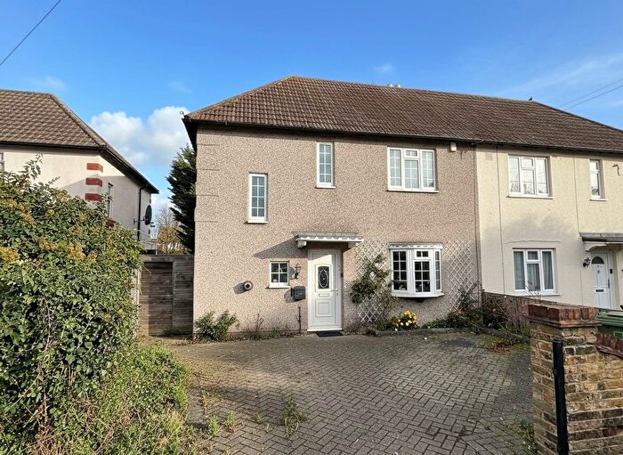 3 Bedroom Semi-Detached House For Sale In East Road, Chadwell Heath, Essex, RM6