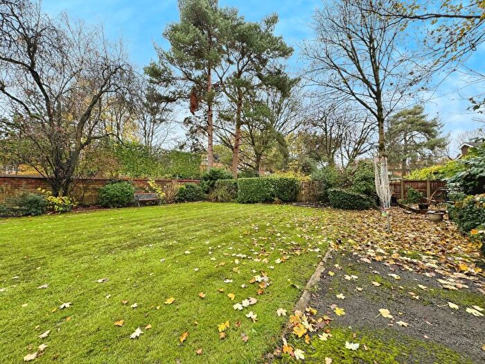 1 Bedroom Flat To Rent In Parkfield Road South, Didsbury, Manchester, M20