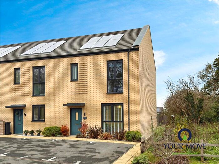 3 Bedroom Semi Detached House For Sale In Blackthorn Road, Broadstairs, Kent, CT10