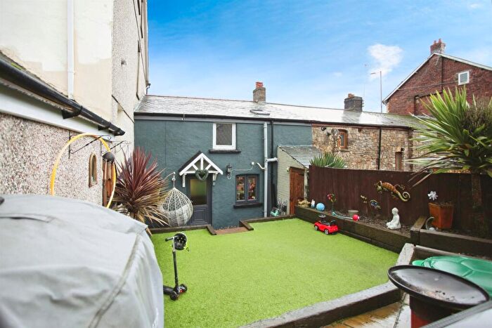 3 Bedroom Terraced House For Sale In St. Lukes Road, Pontnewynydd, Pontypool, NP4