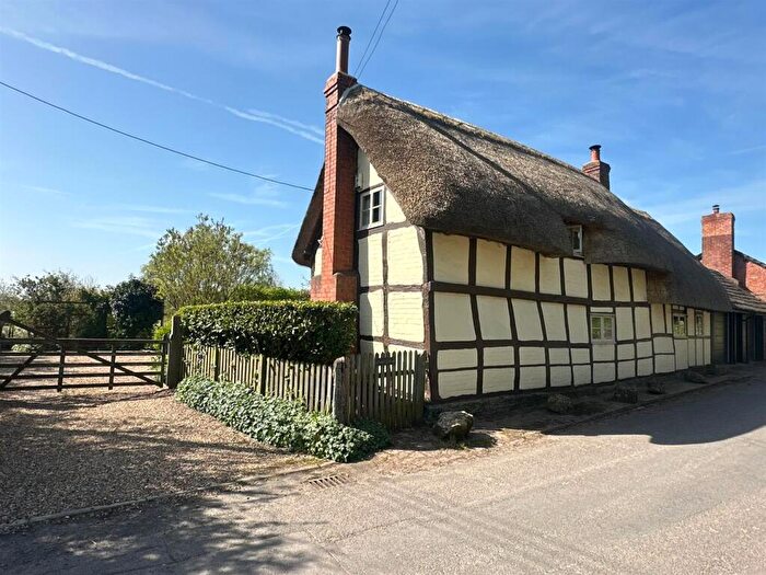 3 Bedroom Cottage For Sale In Burghill, Hereford, HR4