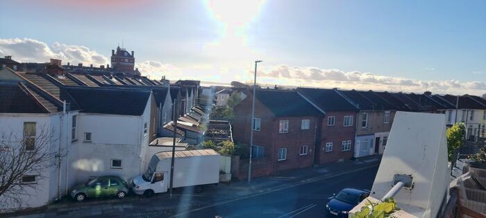 1 Bedroom Flat To Rent In Highland Rd, Southsea, PO4