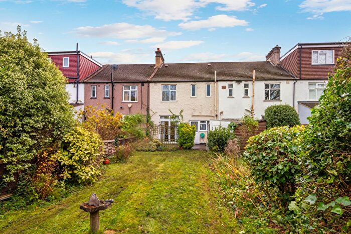 3 Bedroom Terraced House For Sale In Firstway, Raynes Park, SW20