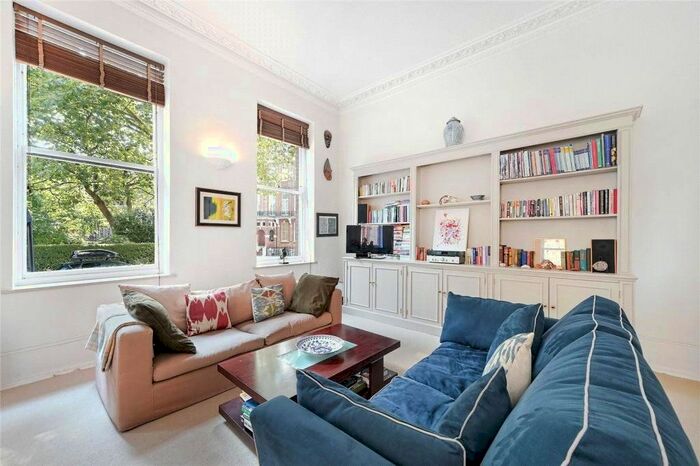 2 Bedroom Flat To Rent In Nevern Square, Earls Court, SW5