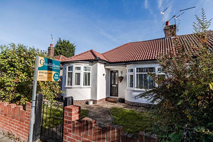 2 Bedroom Semi-Detached Bungalow For Sale In Addycombe Terrace, Heaton, Newcastle Upon Tyne, NE6