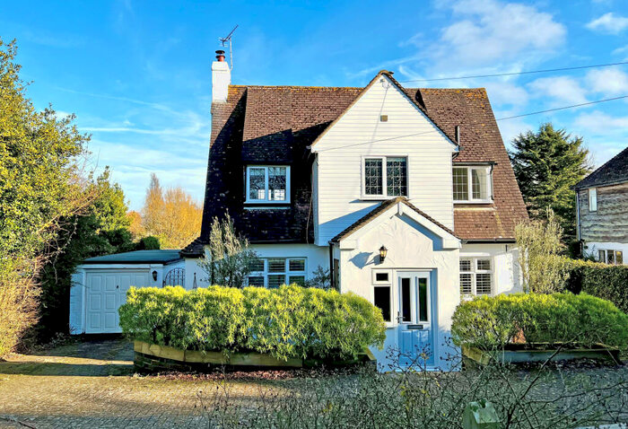 3 Bedroom Detached House For Sale In Whistlers, Itchenor, Chichester, Nr Sailing Club, PO20