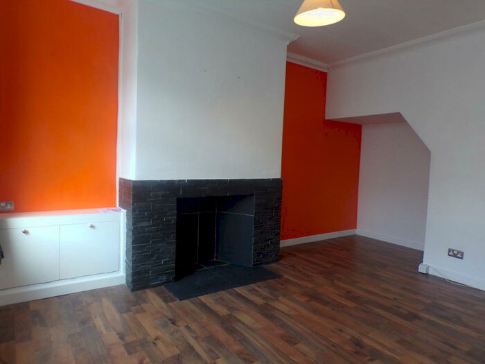 2 Bedroom House To Rent In Stockbridge Road, BB12