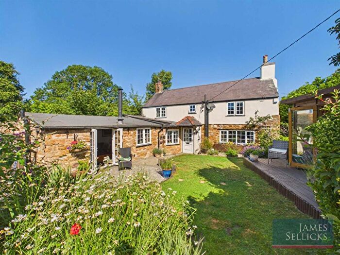 2 Bedroom Cottage For Sale In Scotts Lane, Wilbarston, Market Harborough, LE16
