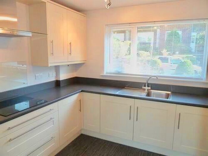 1 Bedroom Flat To Rent In Bannerdale Close, Sheffield, S11