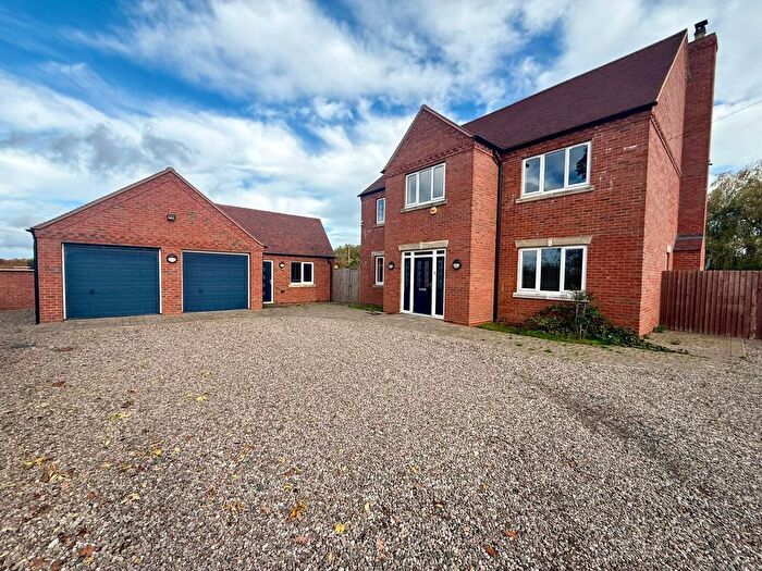 4 Bedroom Property To Rent In Evesham Road, Worcester, WR7