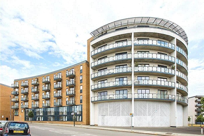 1 Bedroom Flat To Rent In Durnsford Road, London, SW19