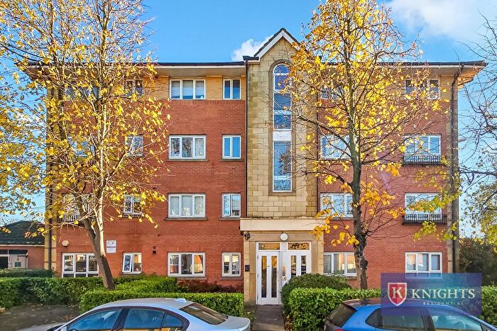 1 Bedroom Flat For Sale In Hudson Way, London, N9
