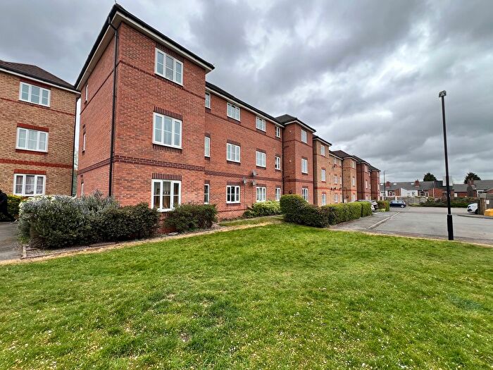 2 Bedroom Flat To Rent In Ashdown Grove, Walsall, WS2