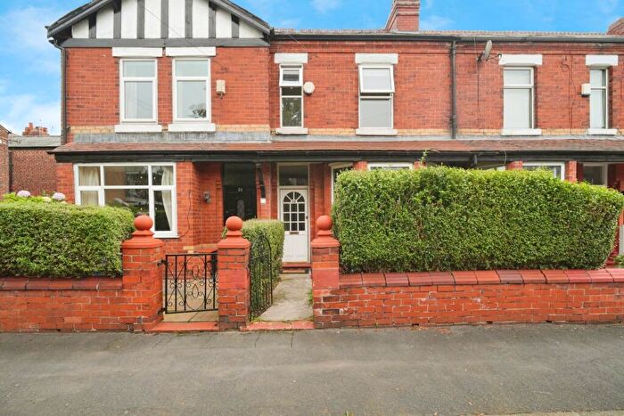 3 Bedroom Terraced House For Sale In Linley Road, Sale, Greater Manchester, M33