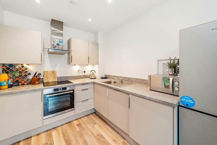 1 Bedroom Flat For Sale In Austin House, Norwich, NR1